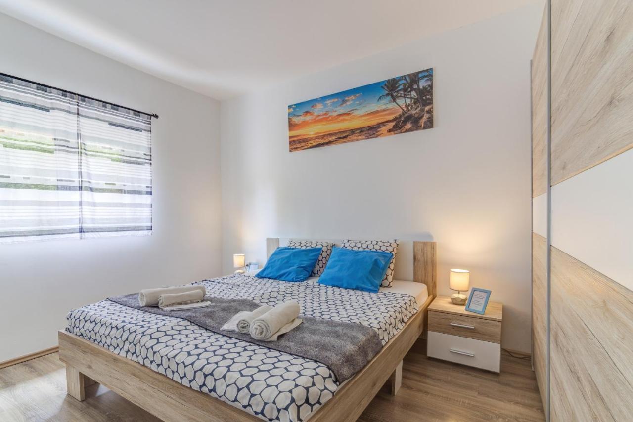 Lovely Apartments Senj Senj  Luaran gambar