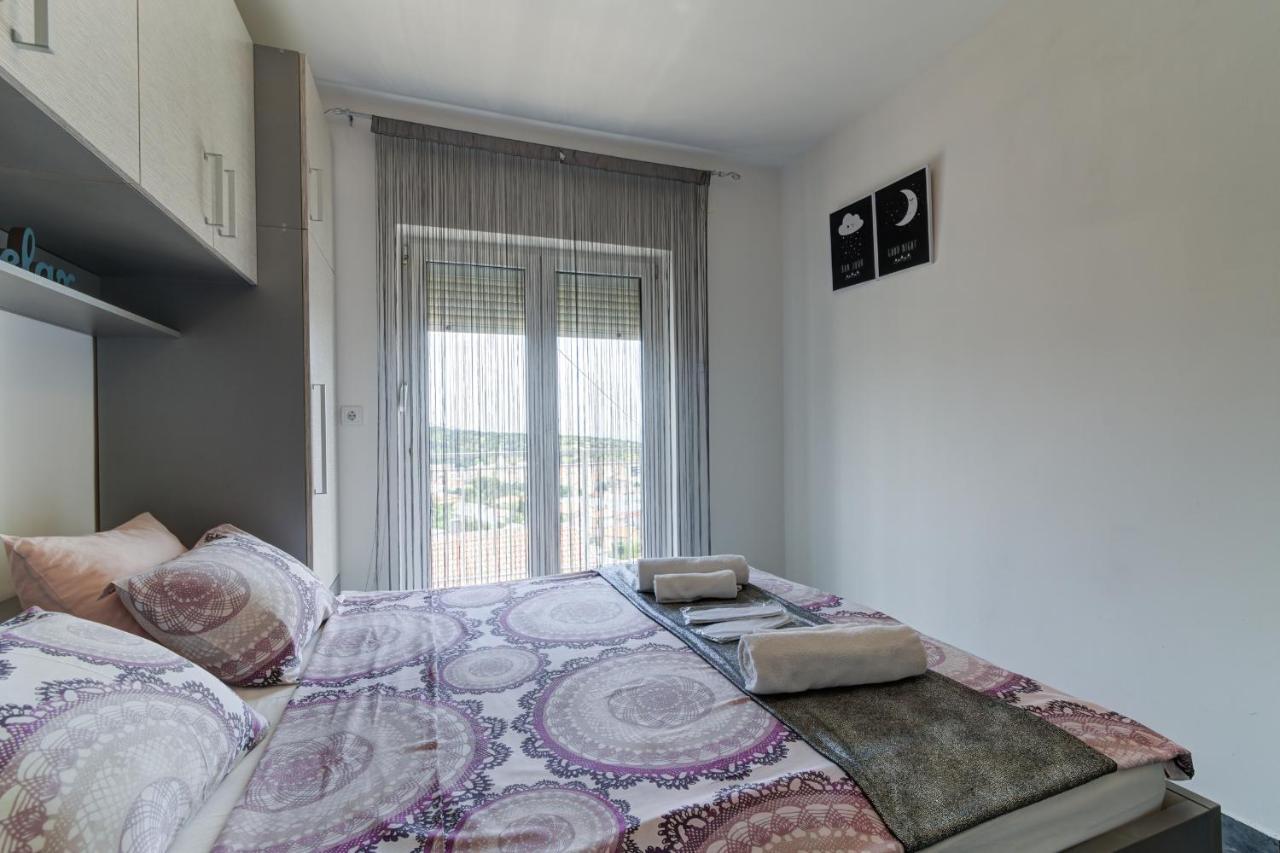 Lovely Apartments Senj Senj  Luaran gambar